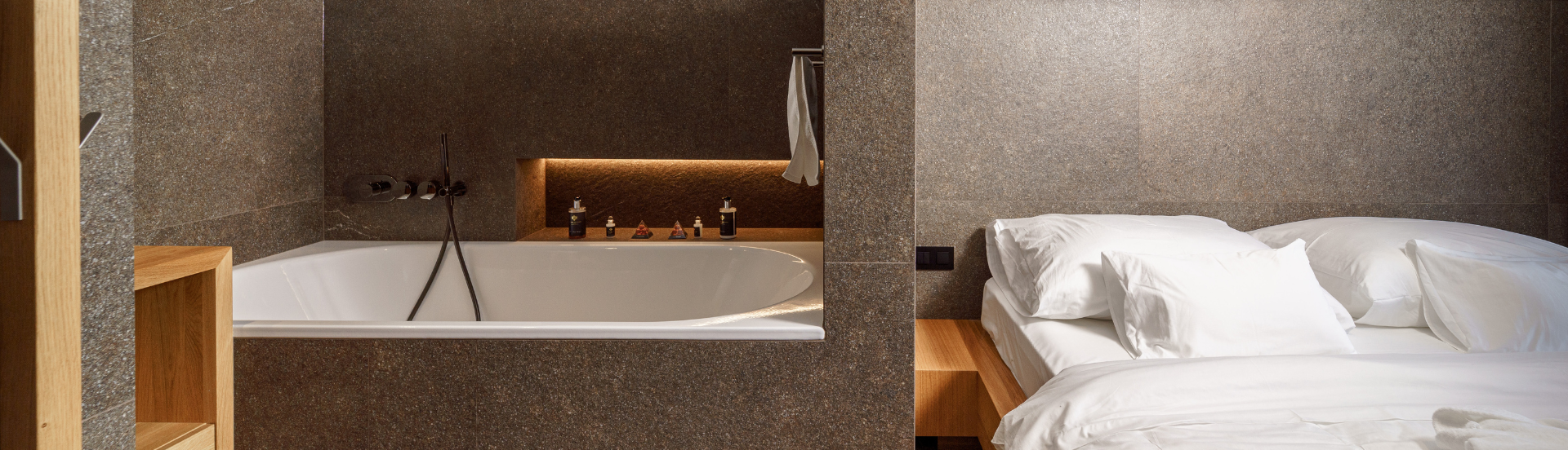 Love Hotel y Moteles con jacuzzi en QuitoLove Hotel y Moteles con jacuzzi en Quitobanner